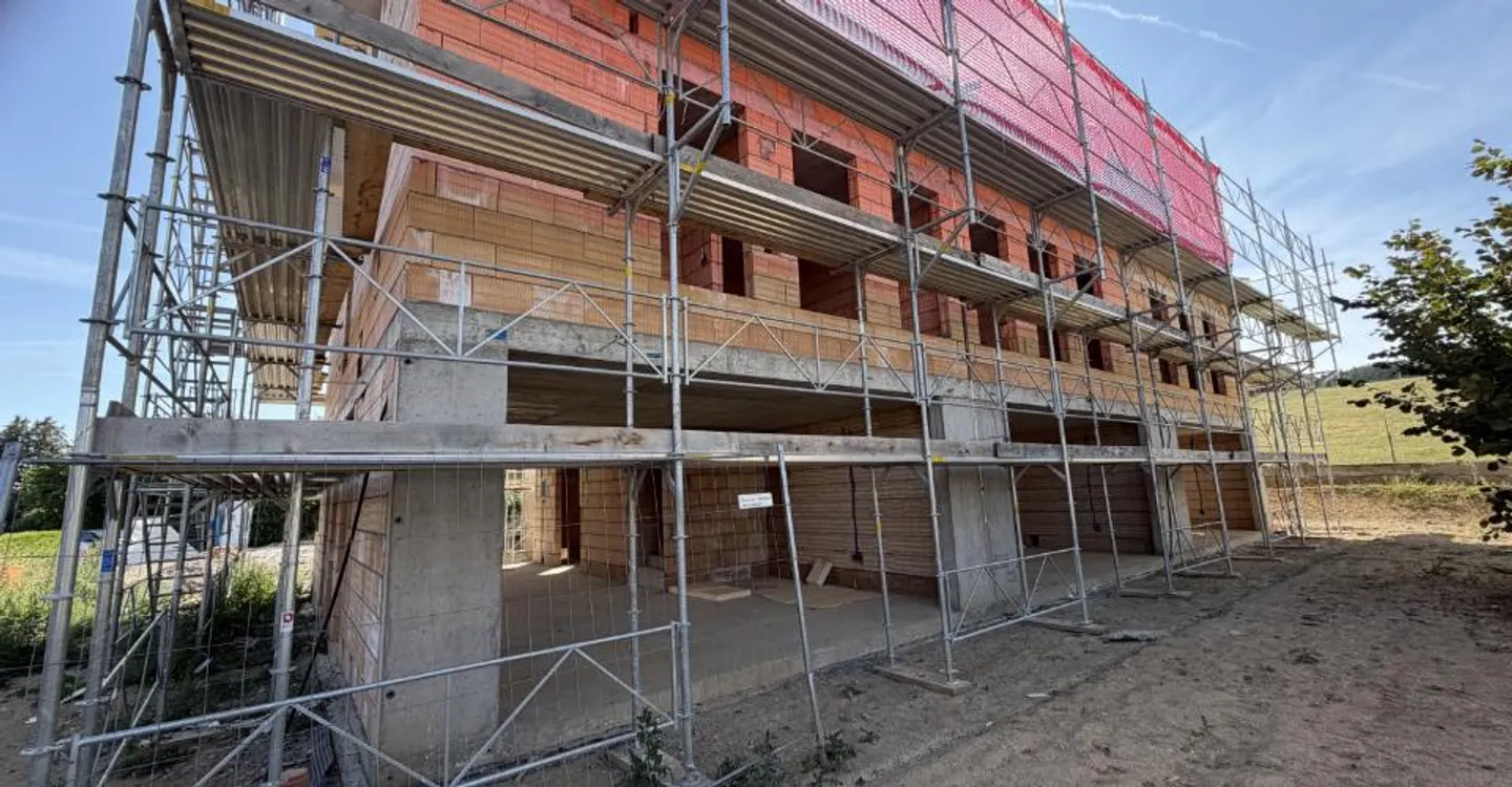 NUOVO A LUSSY (FR) – VILLE NUOVE DA 5.5 STANZE IN CORSO DI COSTRUZIONE - Foto 3 di 7