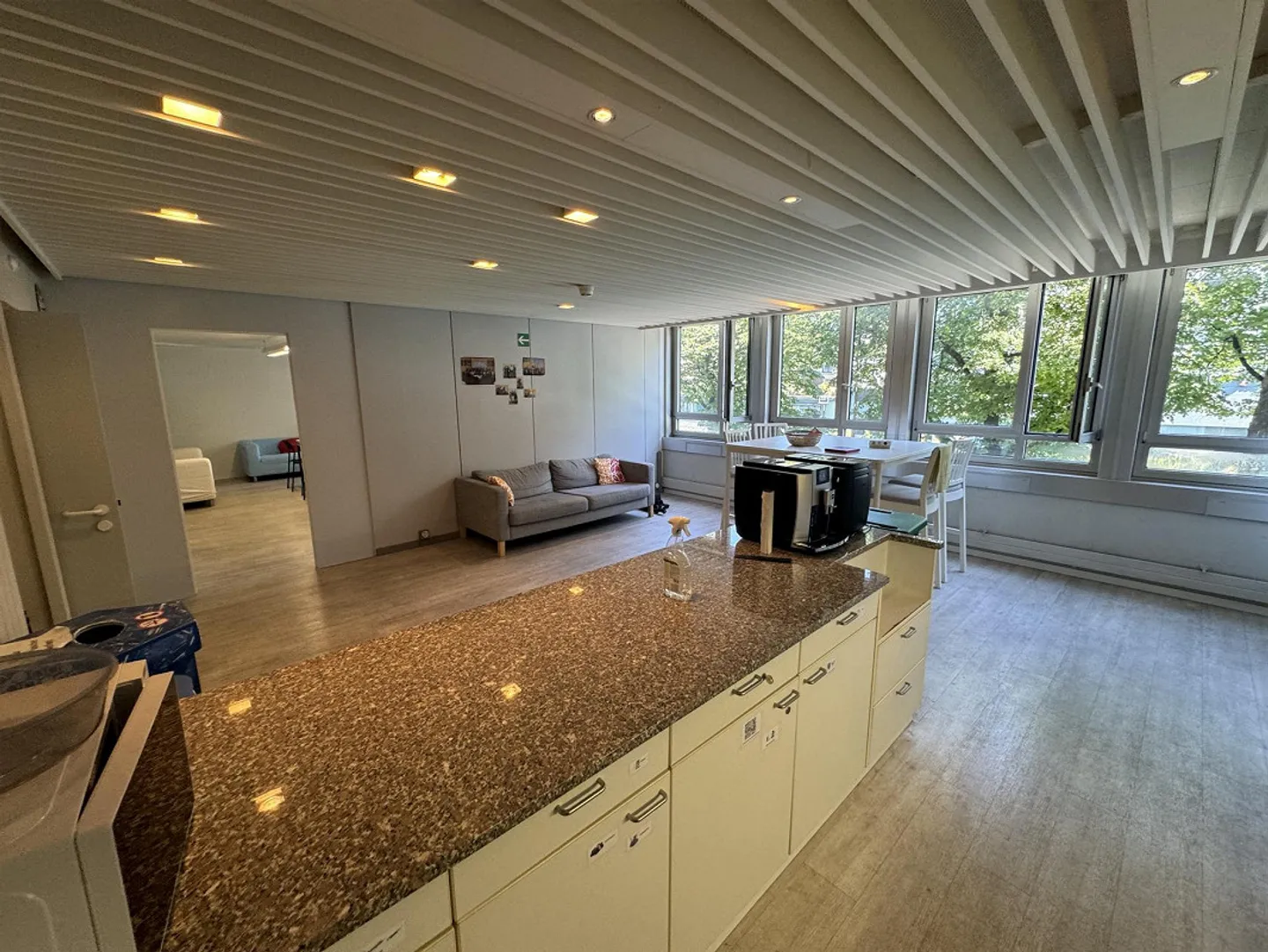 Gewerbefläche zu Vermieten - Foto 5 von 29