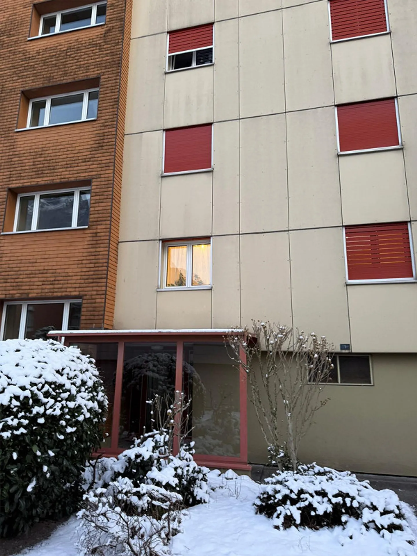 Modern 3-room apartment with balcony and parking space in Sargans - Photo 1 of 8