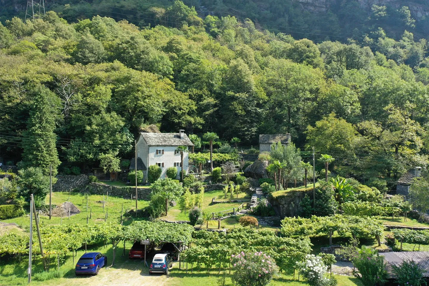 Beautiful Rustico with all comforts and a unique garden - Photo 18 of 19