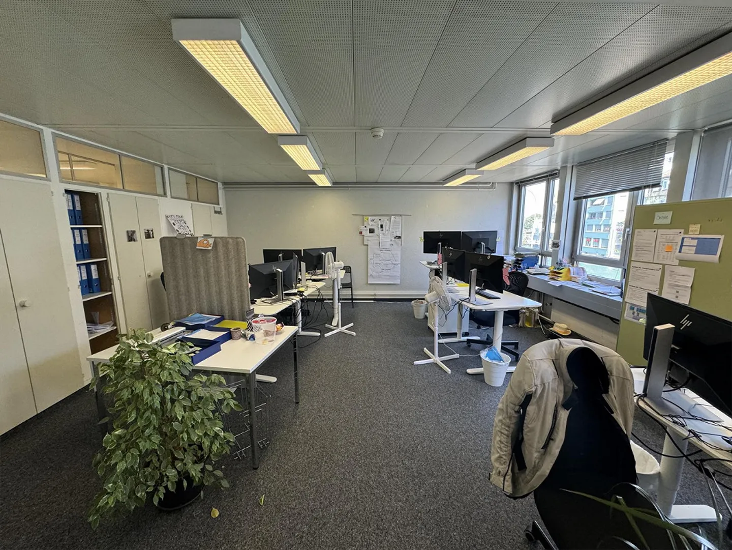 Gewerbefläche zu Vermieten - Foto 28 von 29