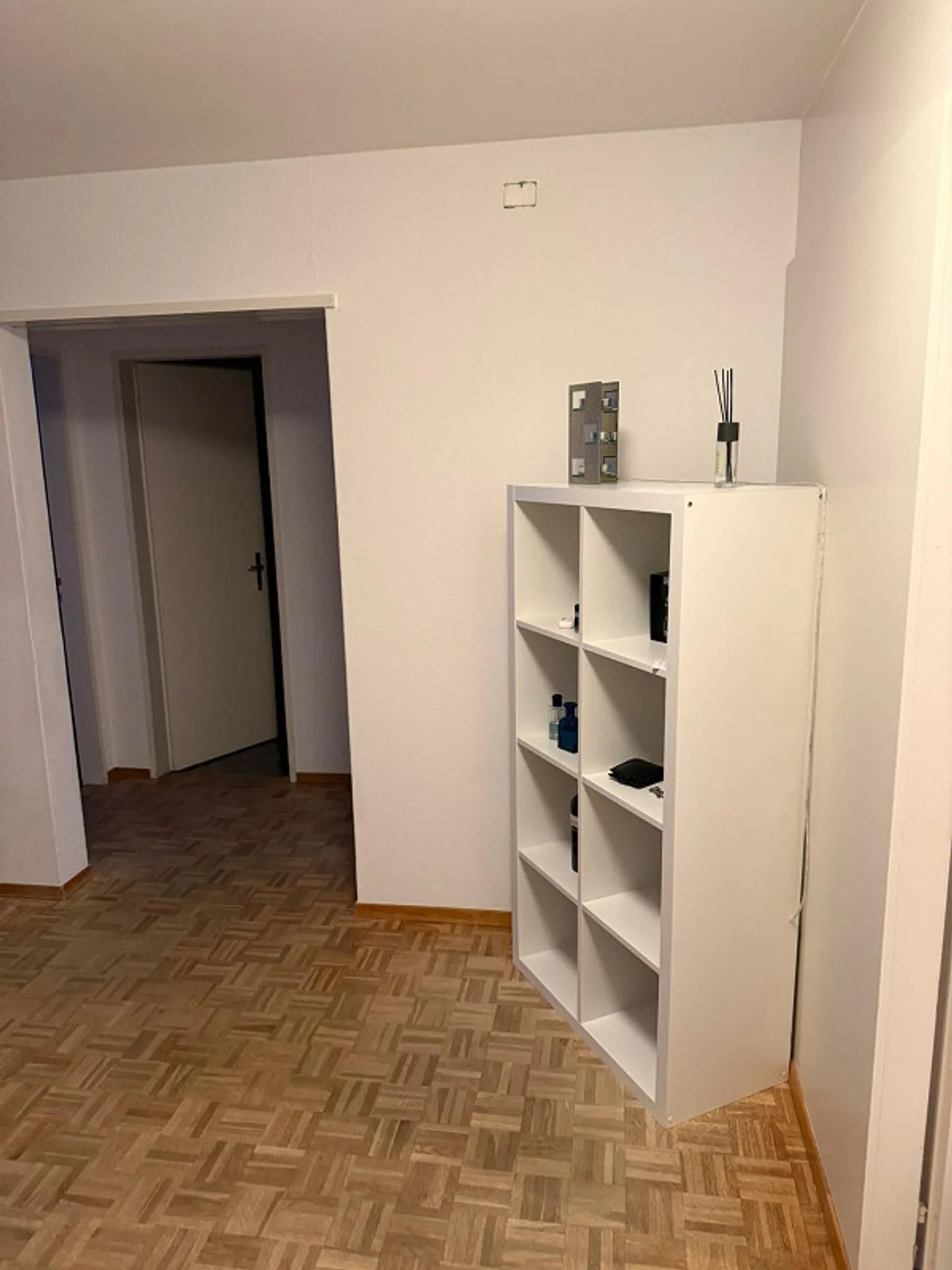 Modern 3-room apartment with balcony and parking space in Sargans - Photo 6 of 8