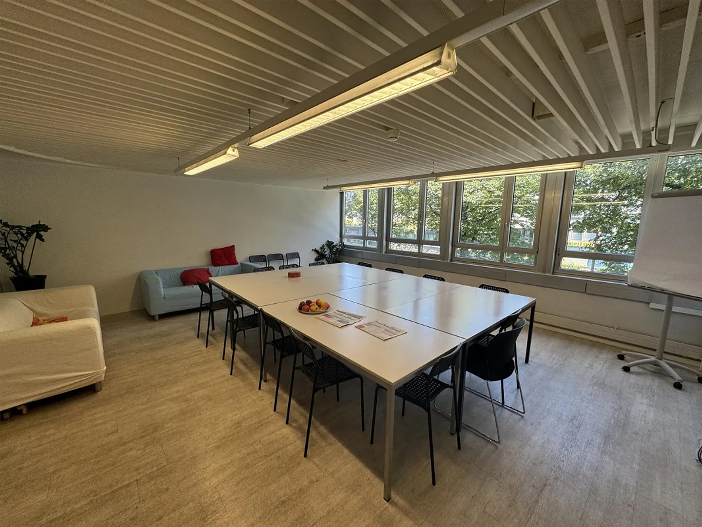 Gewerbefläche zu Vermieten - Foto 6 von 29