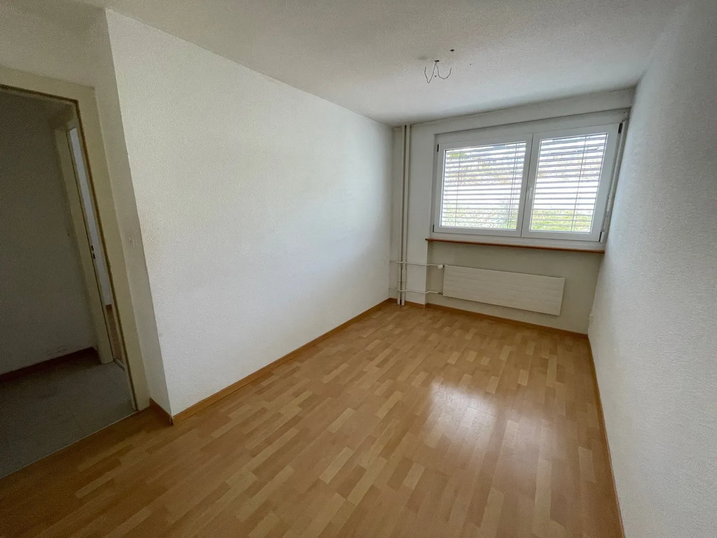 Großes 5.5-Zimmer-Apartment mit Balkon - Foto 5 von 9