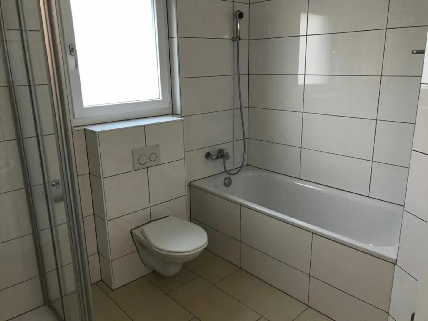 Küttigen / 3.5 Zimmer-Wohnung im 1. OG - Foto 5 von 11