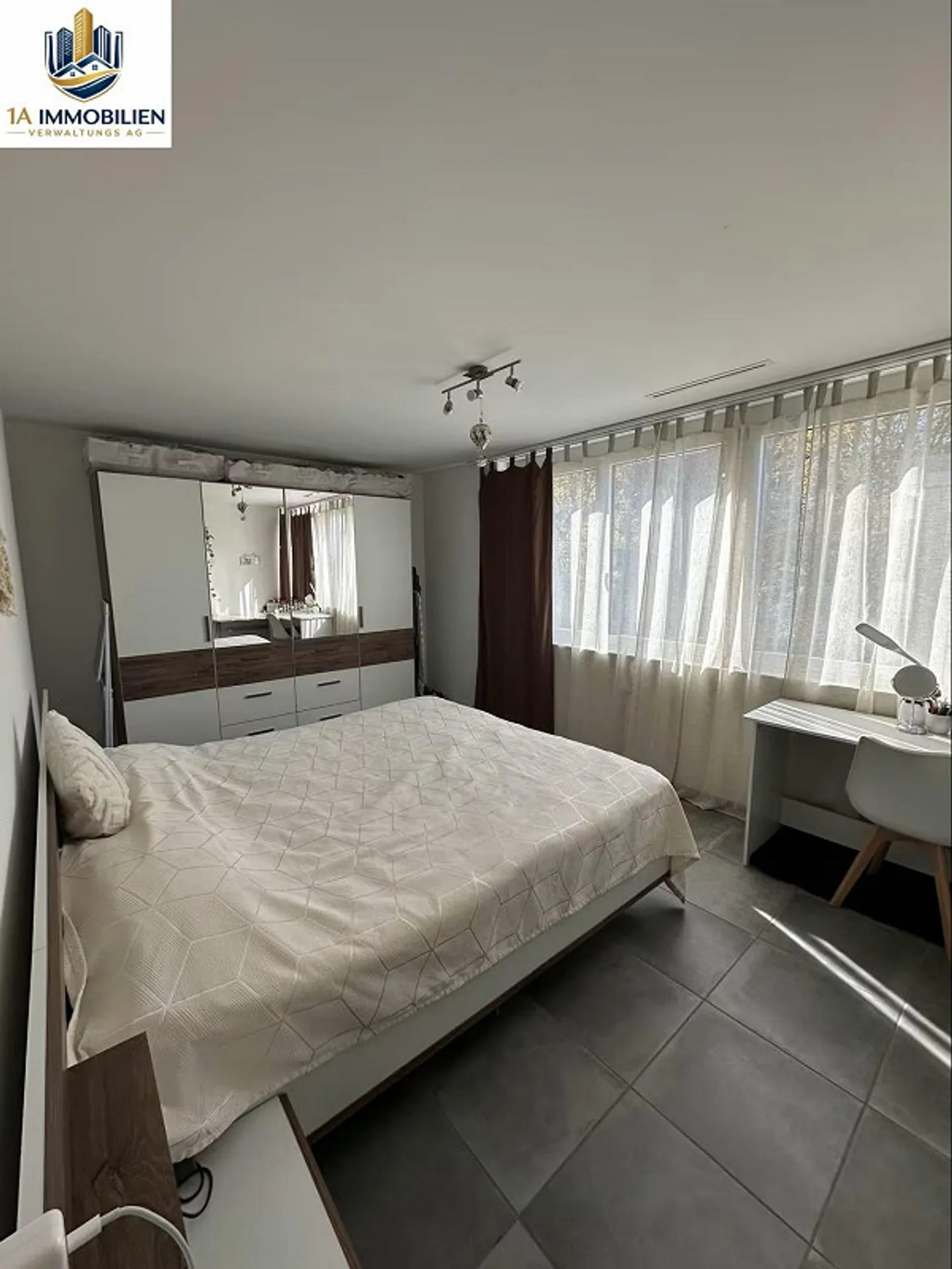 2.5 Rooms, 61 m², 2nd Floor - Photo 1 of 9