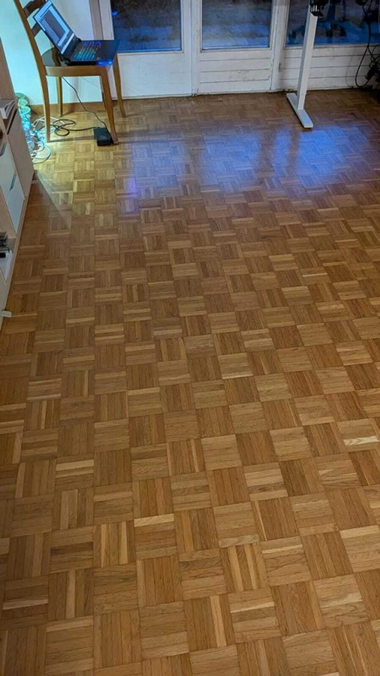 Grosszügige 2.5-Zimmerwohnung im Erdgeschoss mit Terasse - Foto 4 von 5