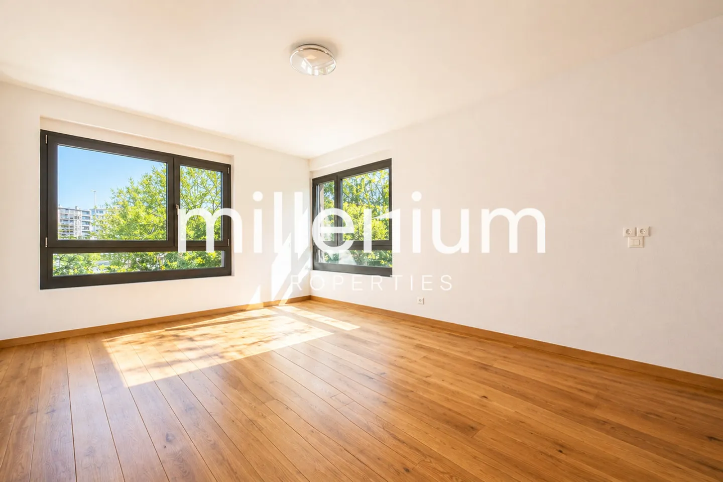 Zeitgenössisches Appartement mit Terrasse - Foto 4 von 7