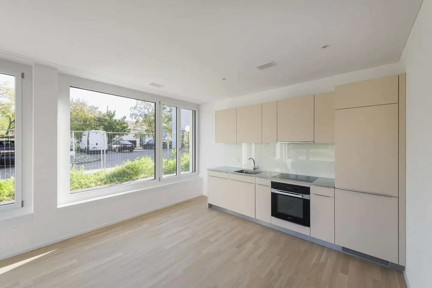 Appartement moderne 1,5 pièces - Photo 2 sur 4