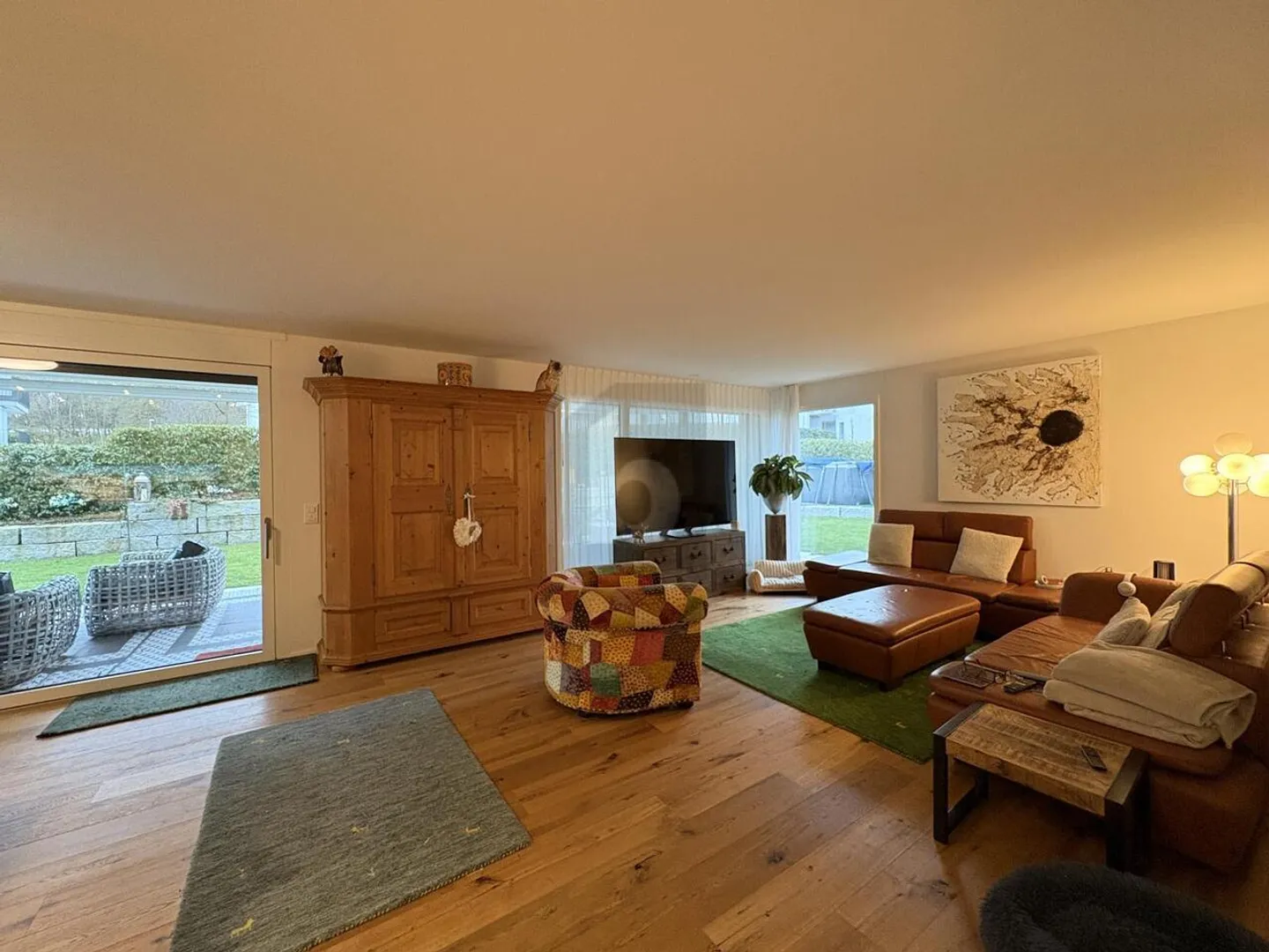 LUSSUOSO, ILLUMINATO CON PISCINA - Foto 4 di 6