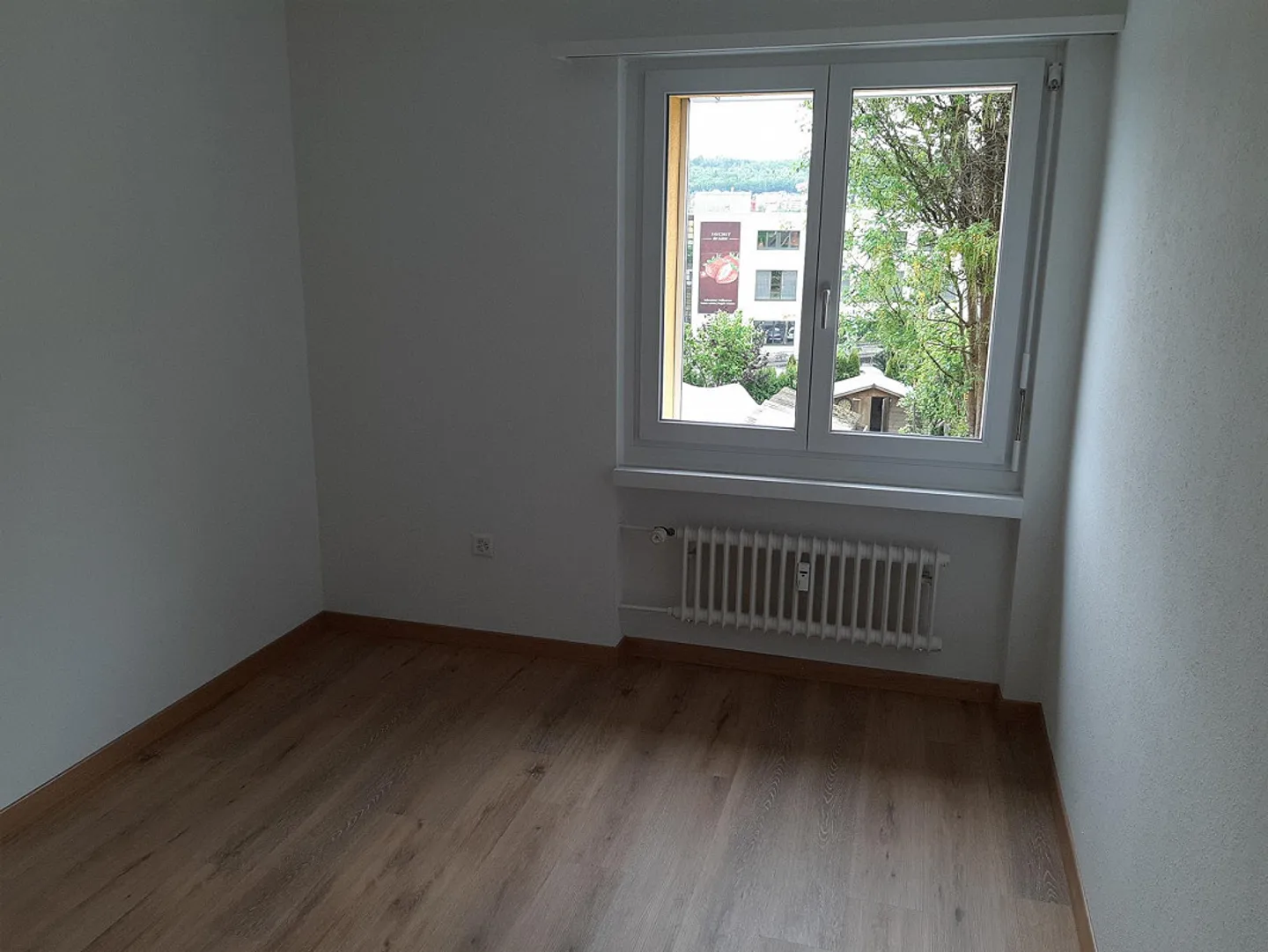 Ampio appartamento di 5,5 stanze - Foto 13 di 14