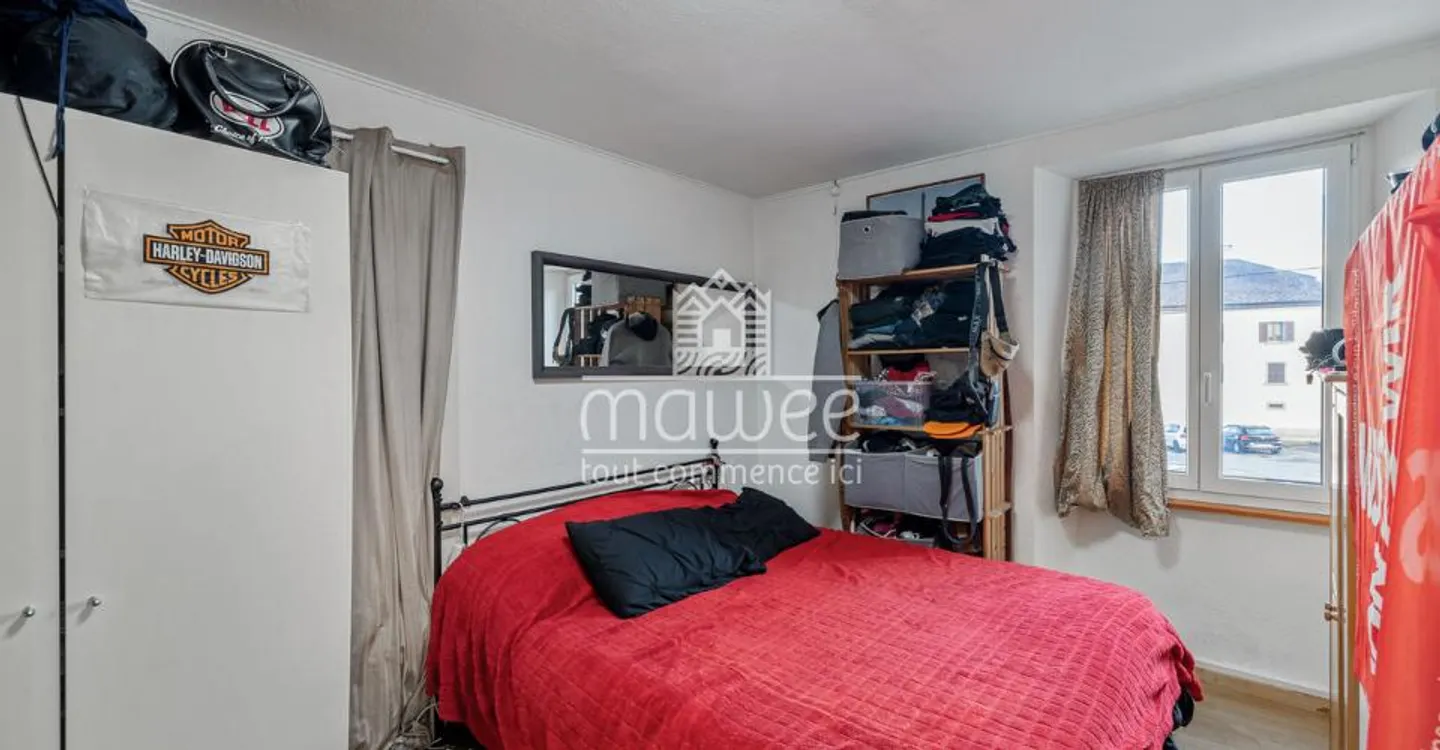 Ideally Located 4.5 Room Apartment - Photo 6 of 8