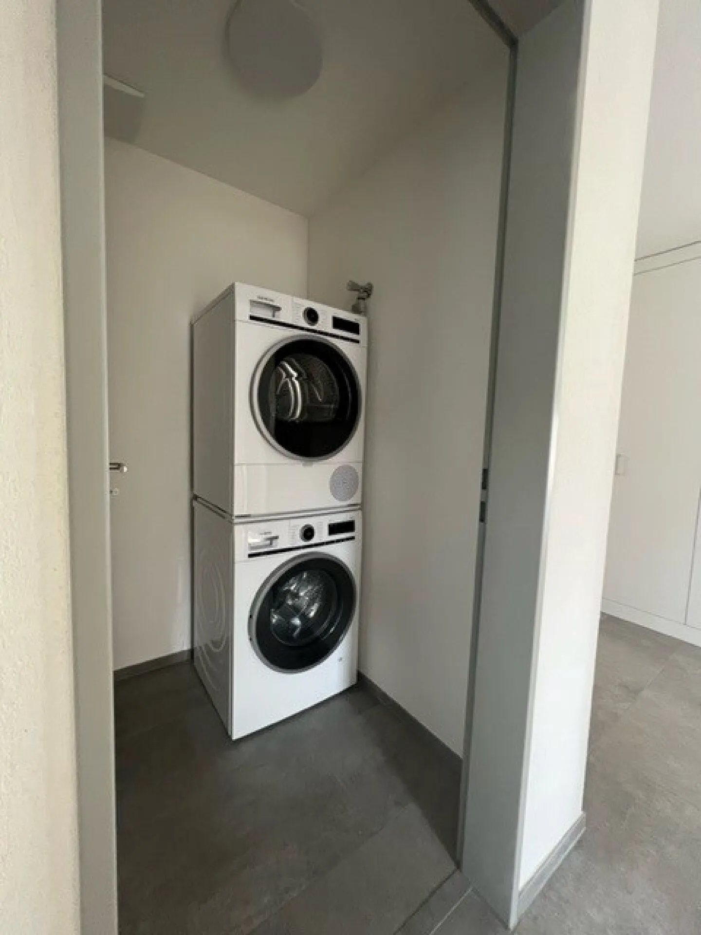 Moderne 3.5-Zimmer-Wohnung - Foto 5 von 5