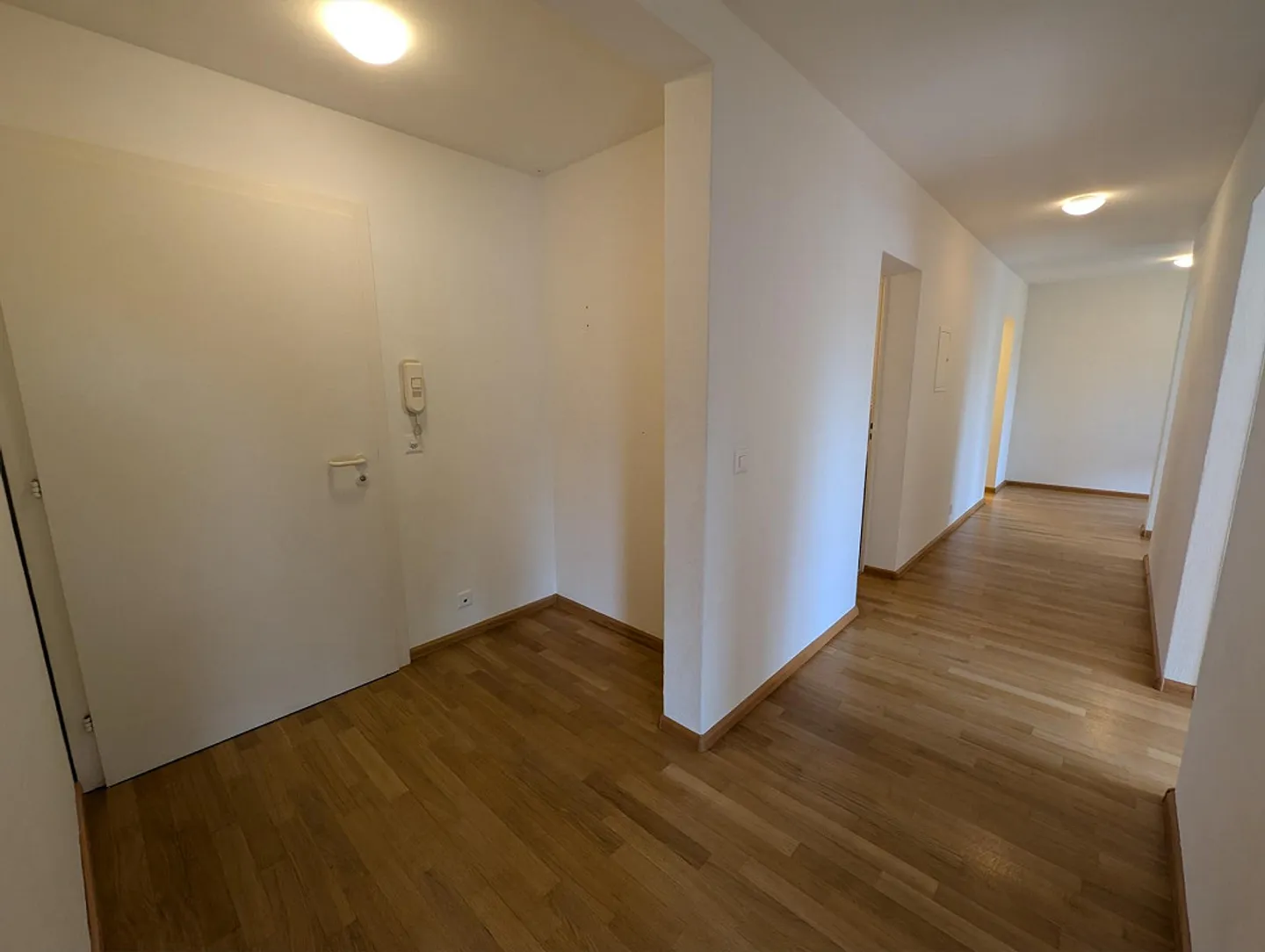 Charmante Dachwohnung in Arlesheim - Foto 6 von 12