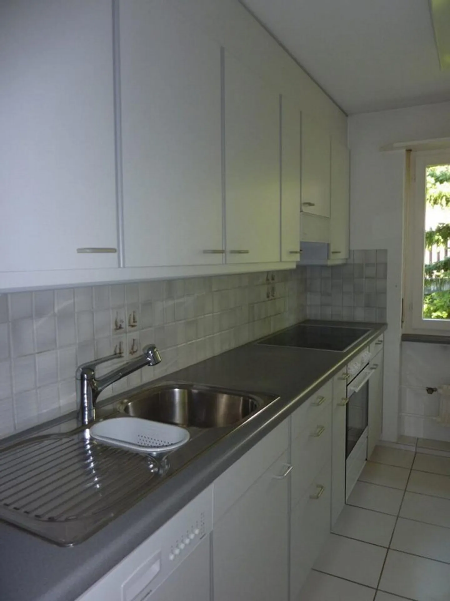 4-Zimmer-Wohnung ***BEFRISTET BIS 30.06.2026*** - Foto 2 von 3