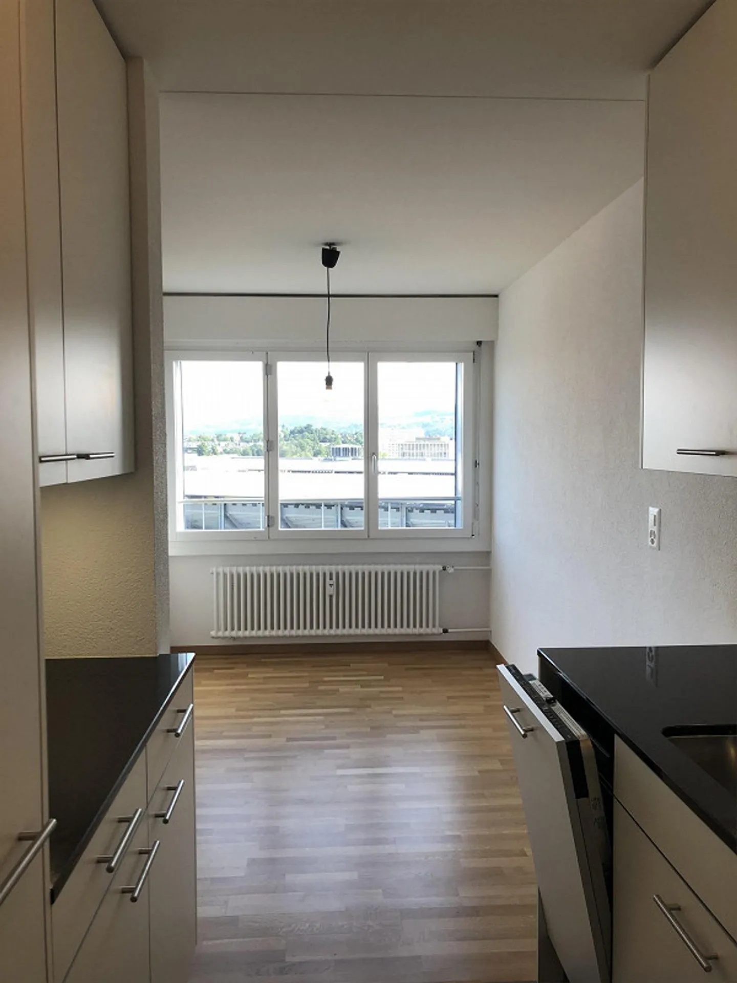 Appartamento ristrutturato e centrale di 3,5 stanze a Wankdorf - Foto 4 di 24