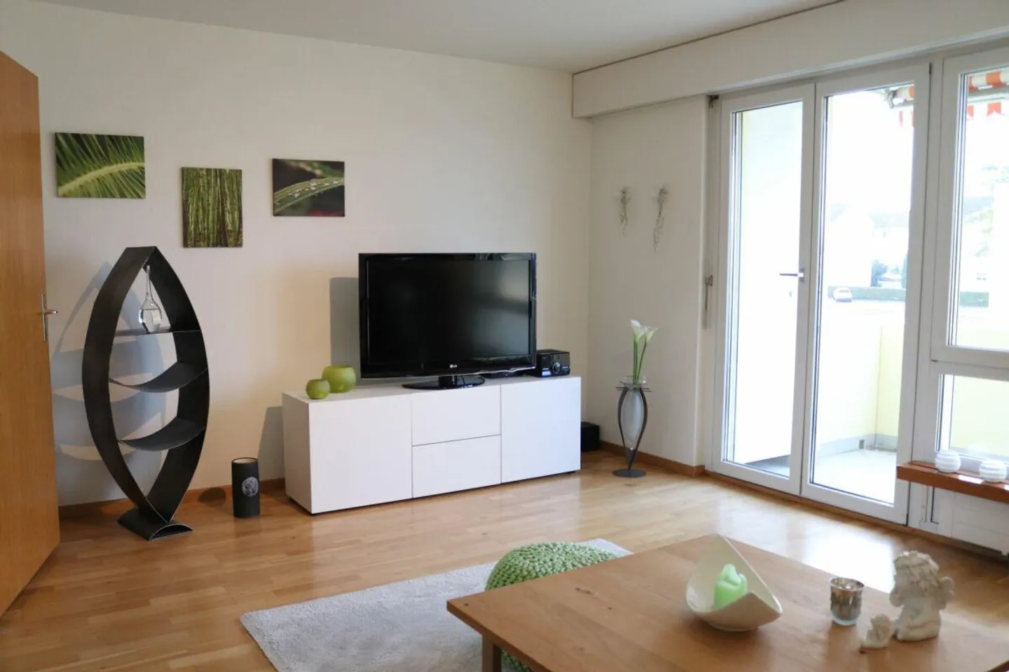 Attractive apartment in a central location - Photo 1 of 10