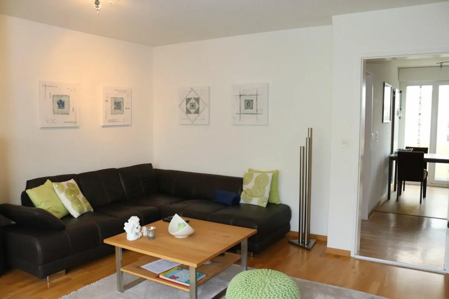 Attractive apartment in a central location - Photo 2 of 10