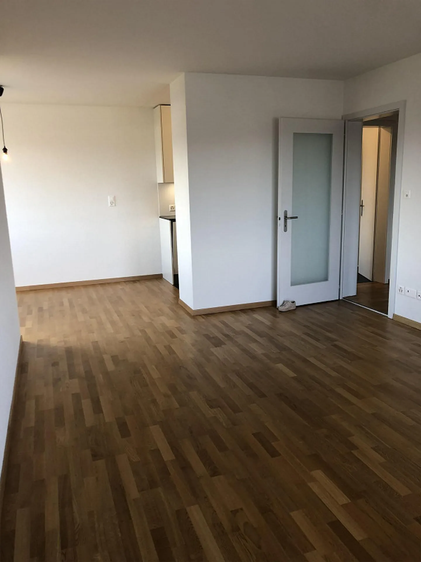Appartamento ristrutturato e centrale di 3,5 stanze a Wankdorf - Foto 8 di 24