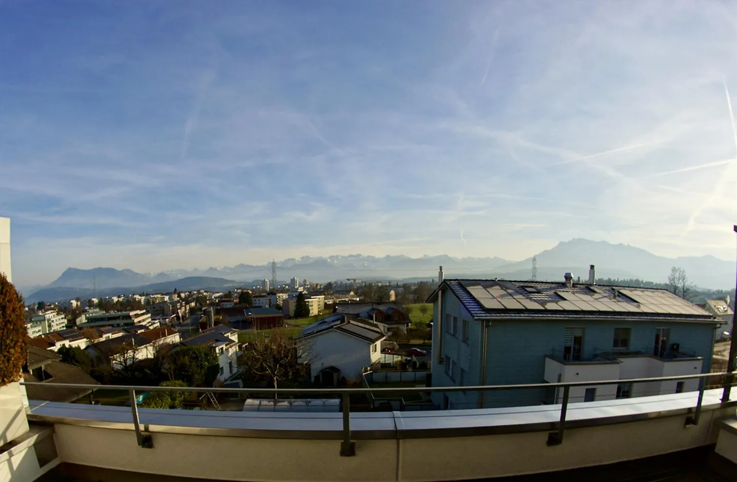 4.5-Zimmer Dachmaisonette mit Balkon & Pilatusblick (Rothenburg LU) - Foto 1 von 11