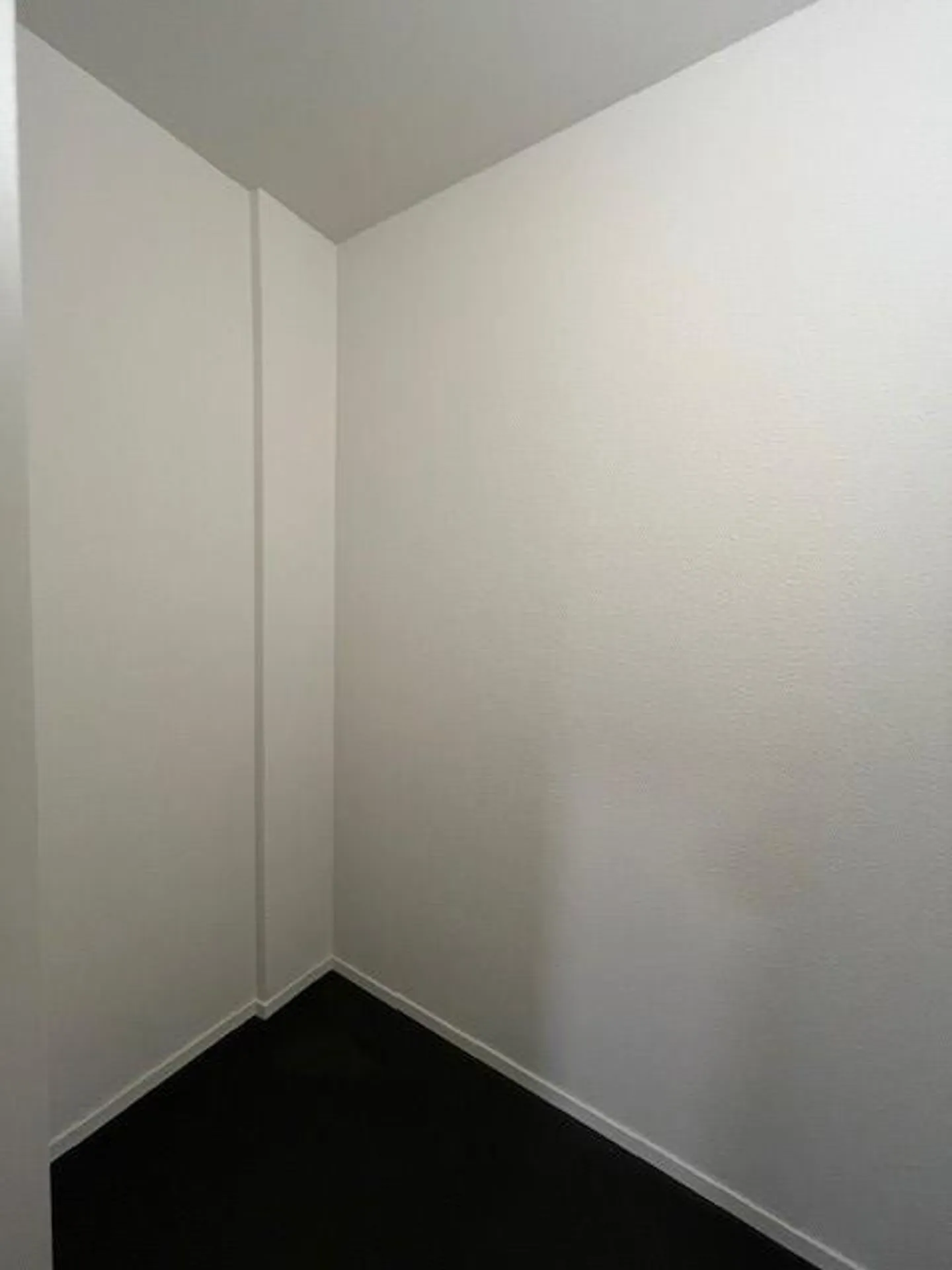 kürzlich sanierte 2.5-Zimmerwohnung mit toller Aussicht zu vermieten! - Foto 4 von 10