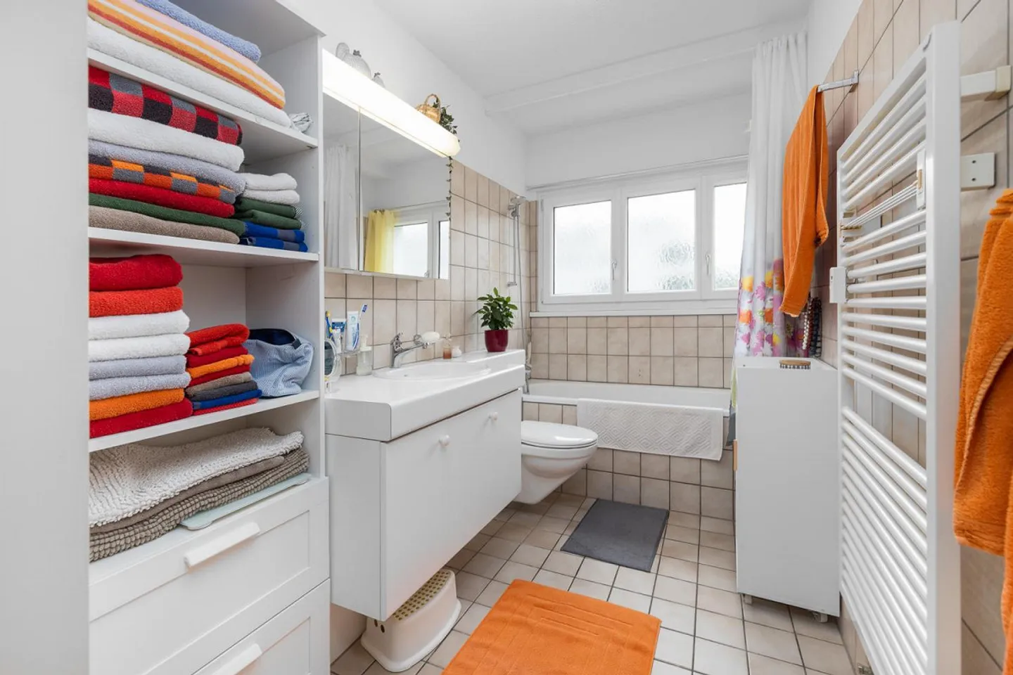 Mehrfamilienhaus mit Potenzial an ruhiger Lage - Foto 6 von 13