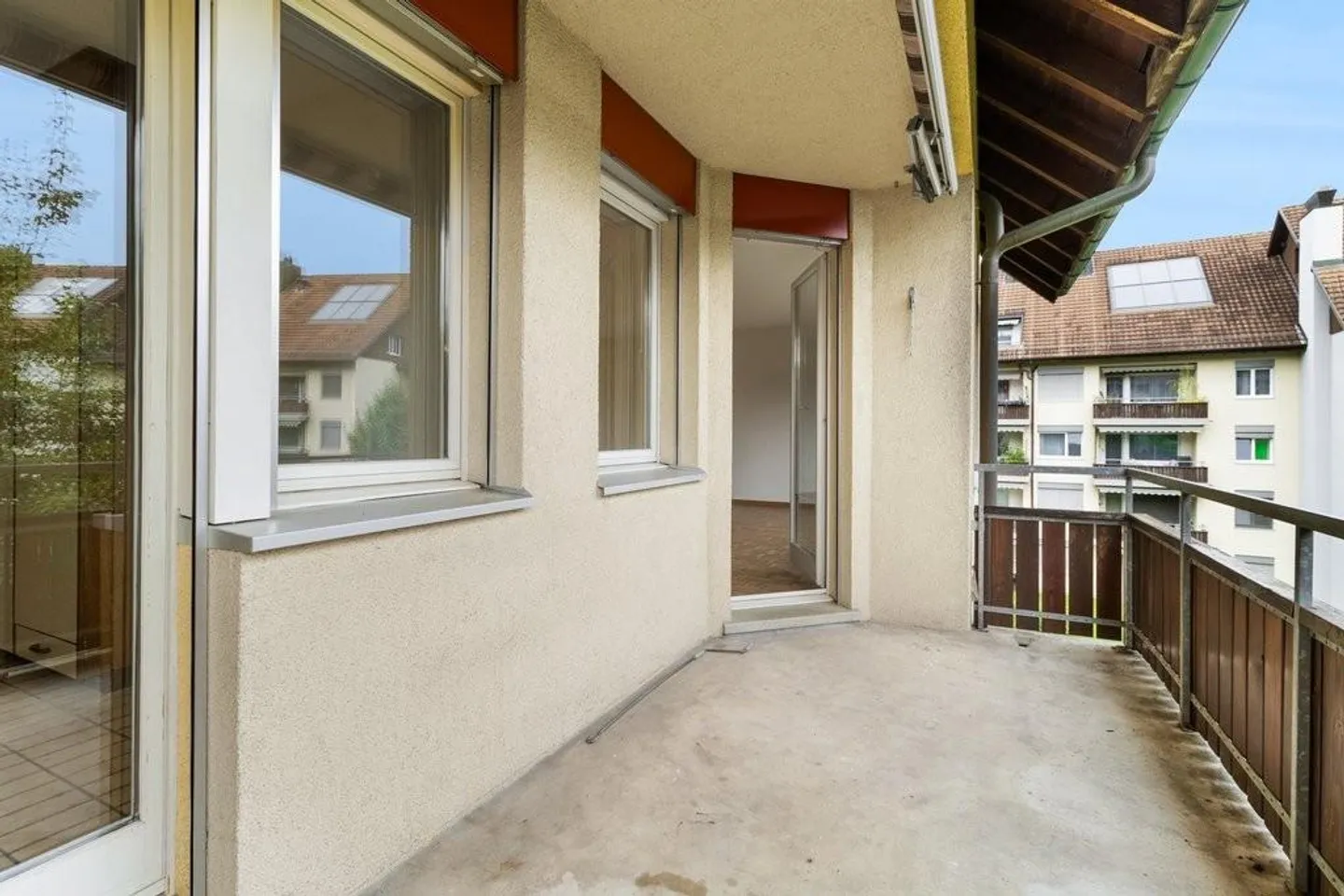 Quietly located 5.5 Ziimmerwohnung - Ideal for family - Photo 1 of 9