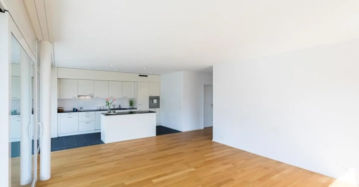 Modernes 3.5-Zimmer-Apartment - Foto 3 von 9