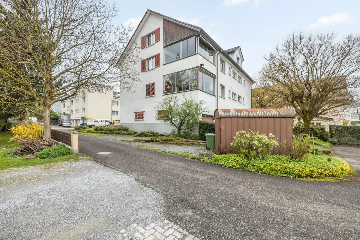 Mehrfamilienhaus mit Potenzial an ruhiger Lage - Foto 12 von 13
