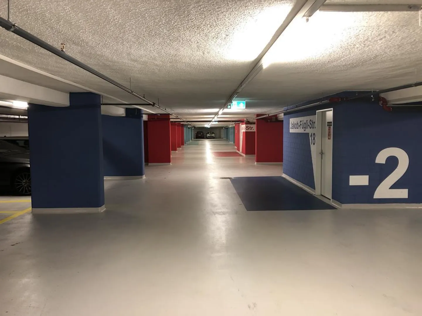 Spazi di parcheggio per moto centrali - Foto 2 di 2