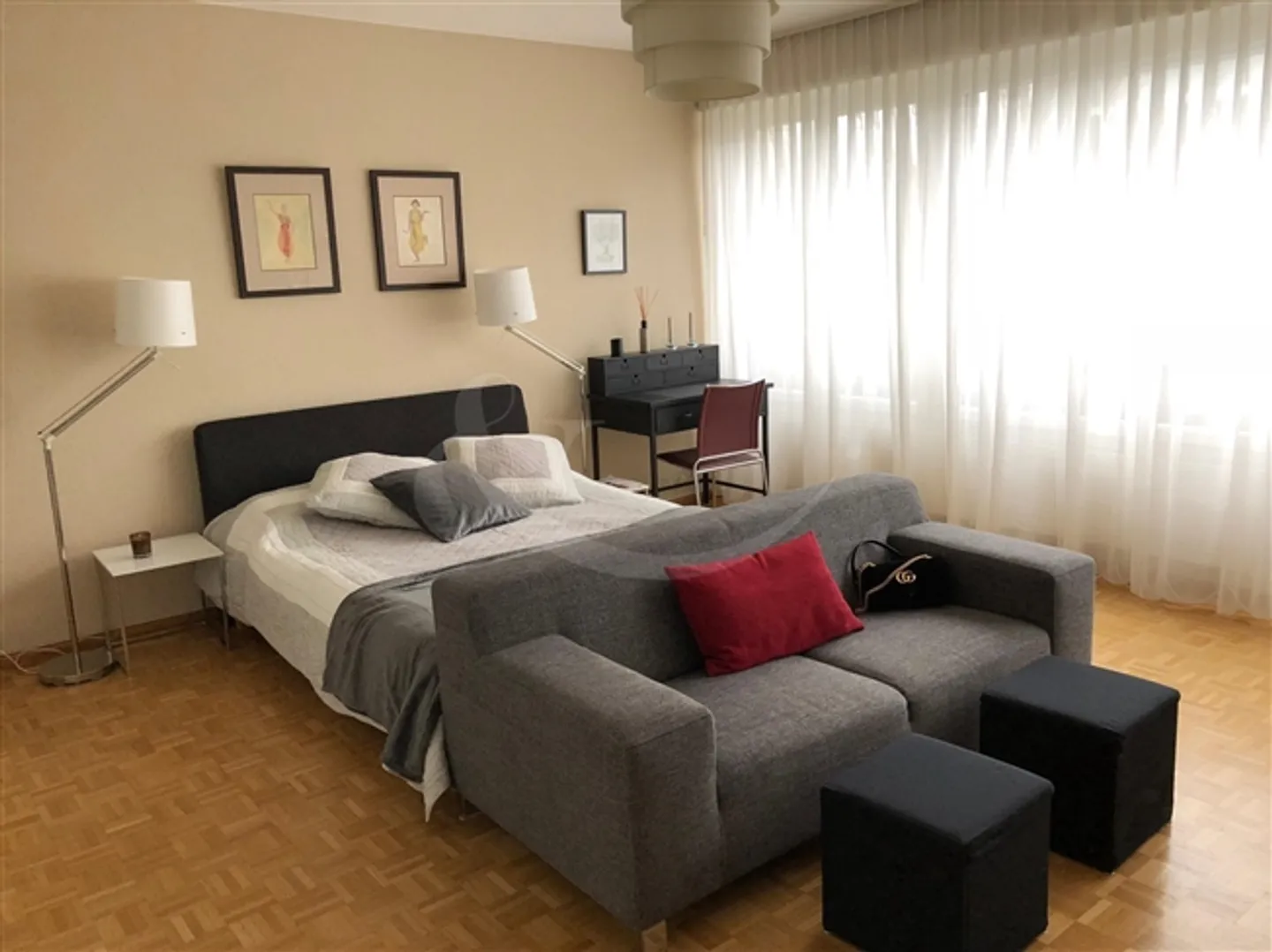 «Studio nur einen Steinwurf vom Stadtzentrum entfernt» - Foto 1 von 5