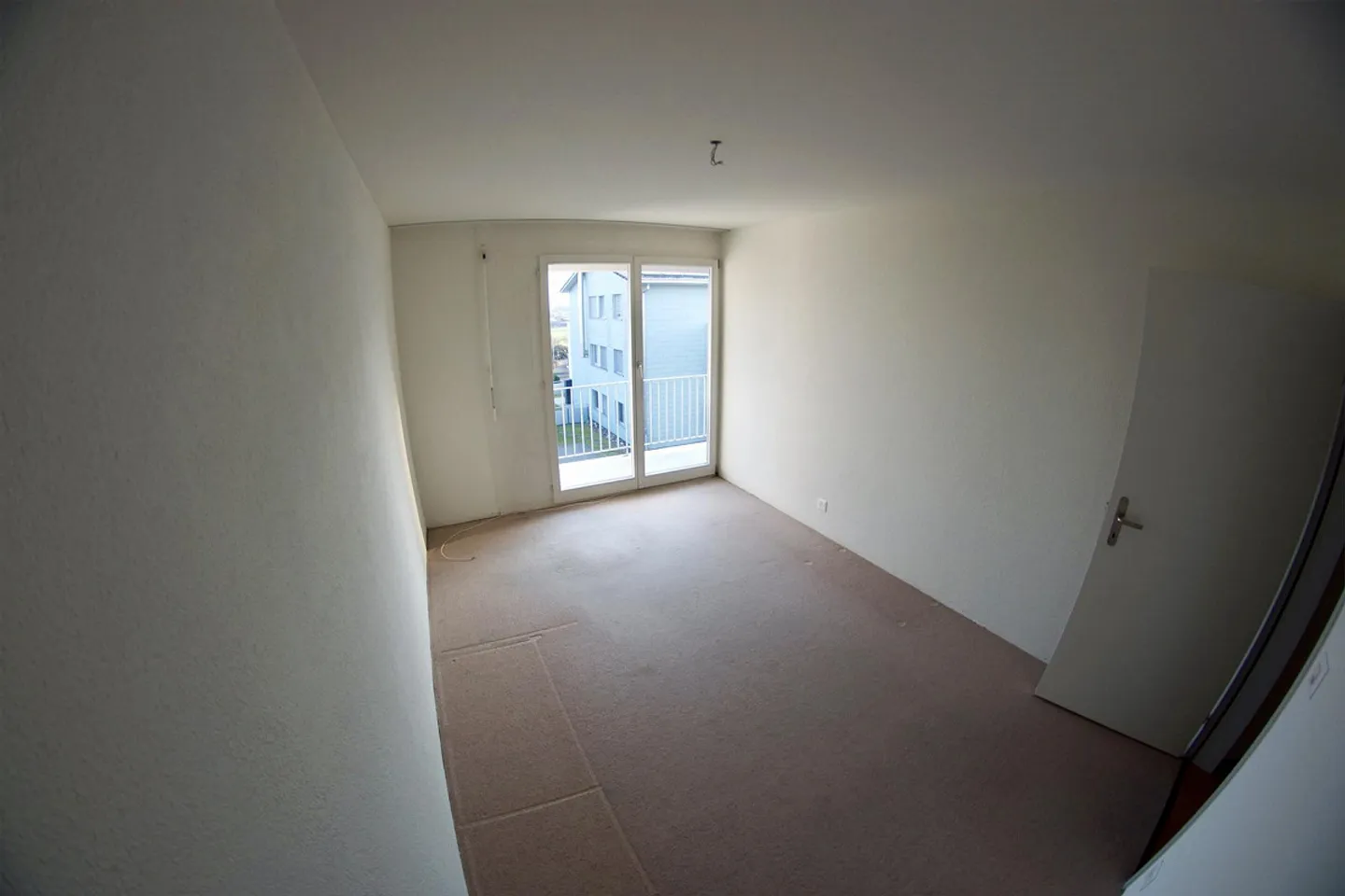 4.5-Zimmer Dachmaisonette mit Balkon & Pilatusblick (Rothenburg LU) - Foto 8 von 11