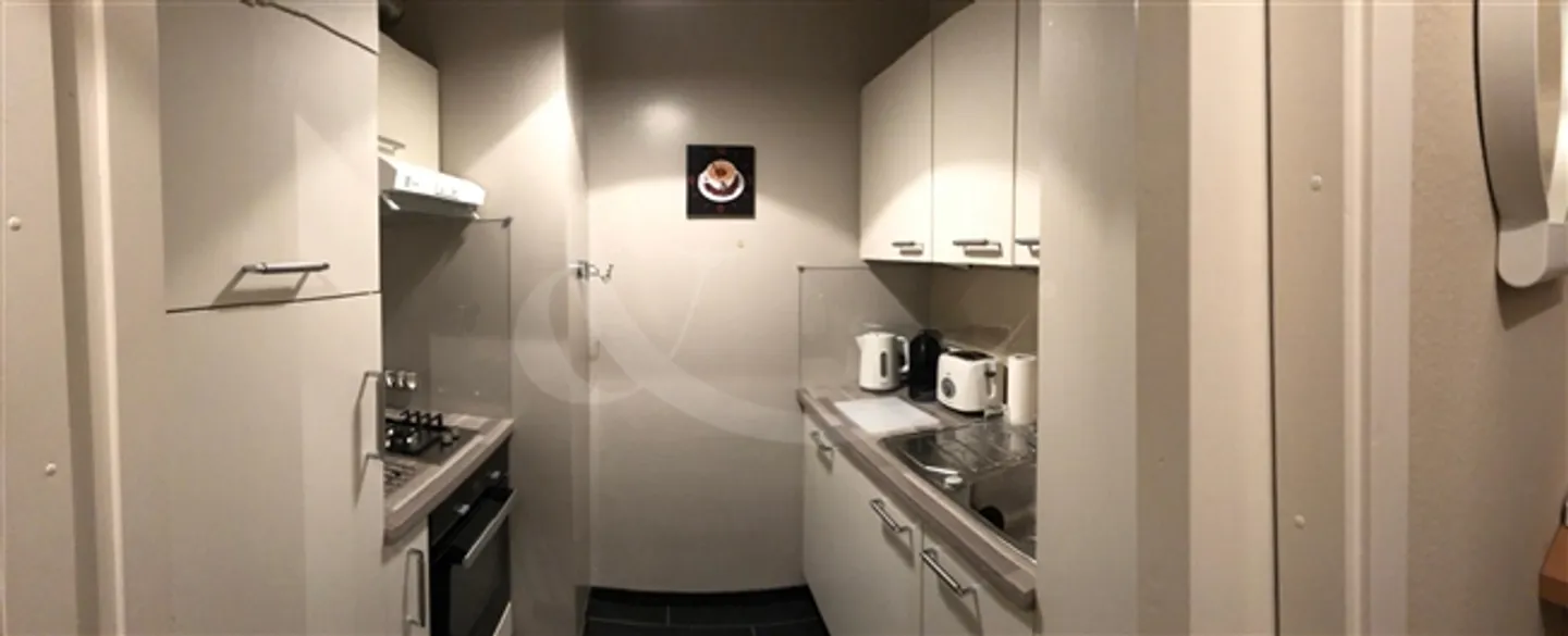 «Studio nur einen Steinwurf vom Stadtzentrum entfernt» - Foto 4 von 5