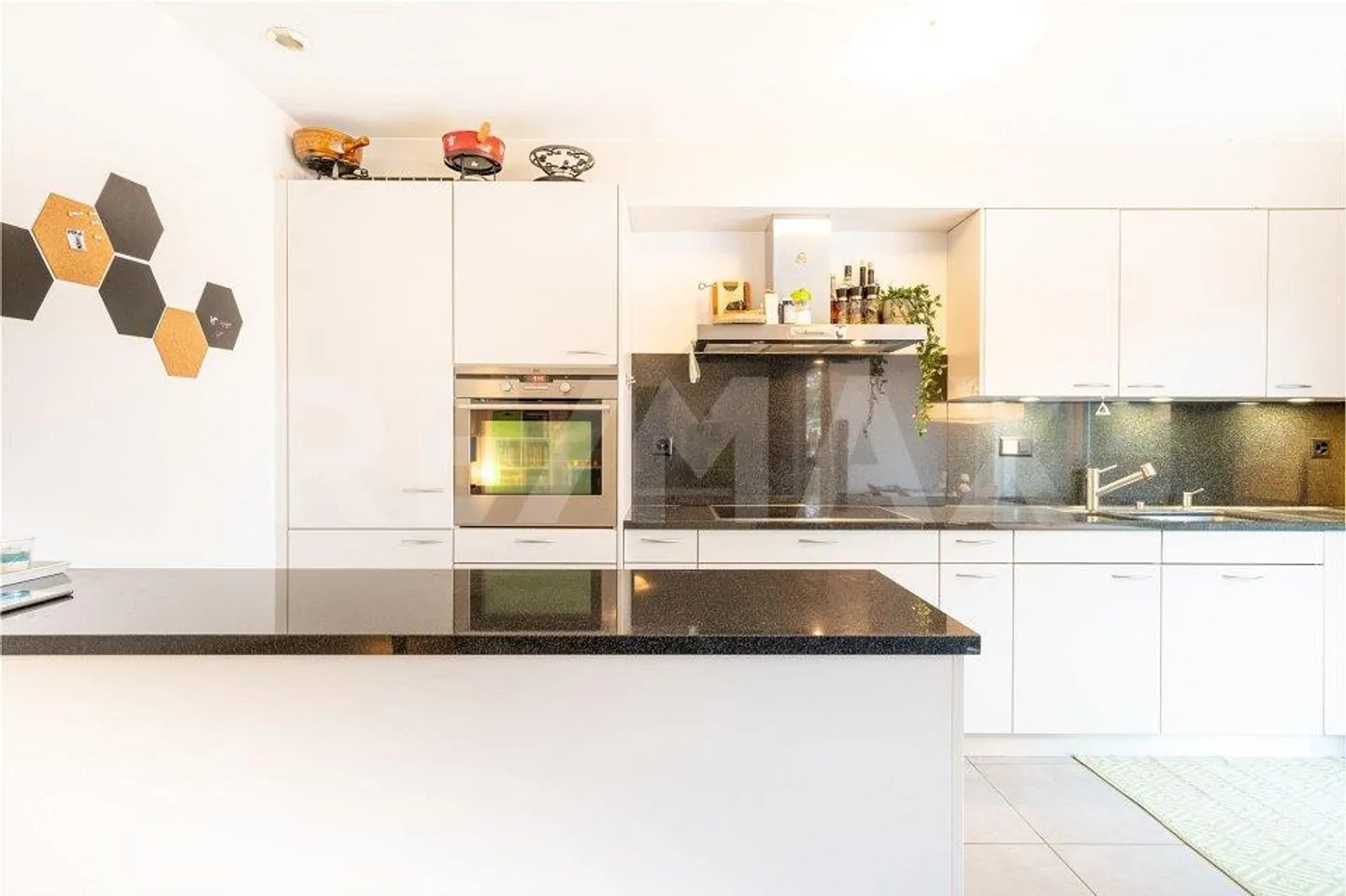 Appartamento con grande giardino - Foto 6 di 13