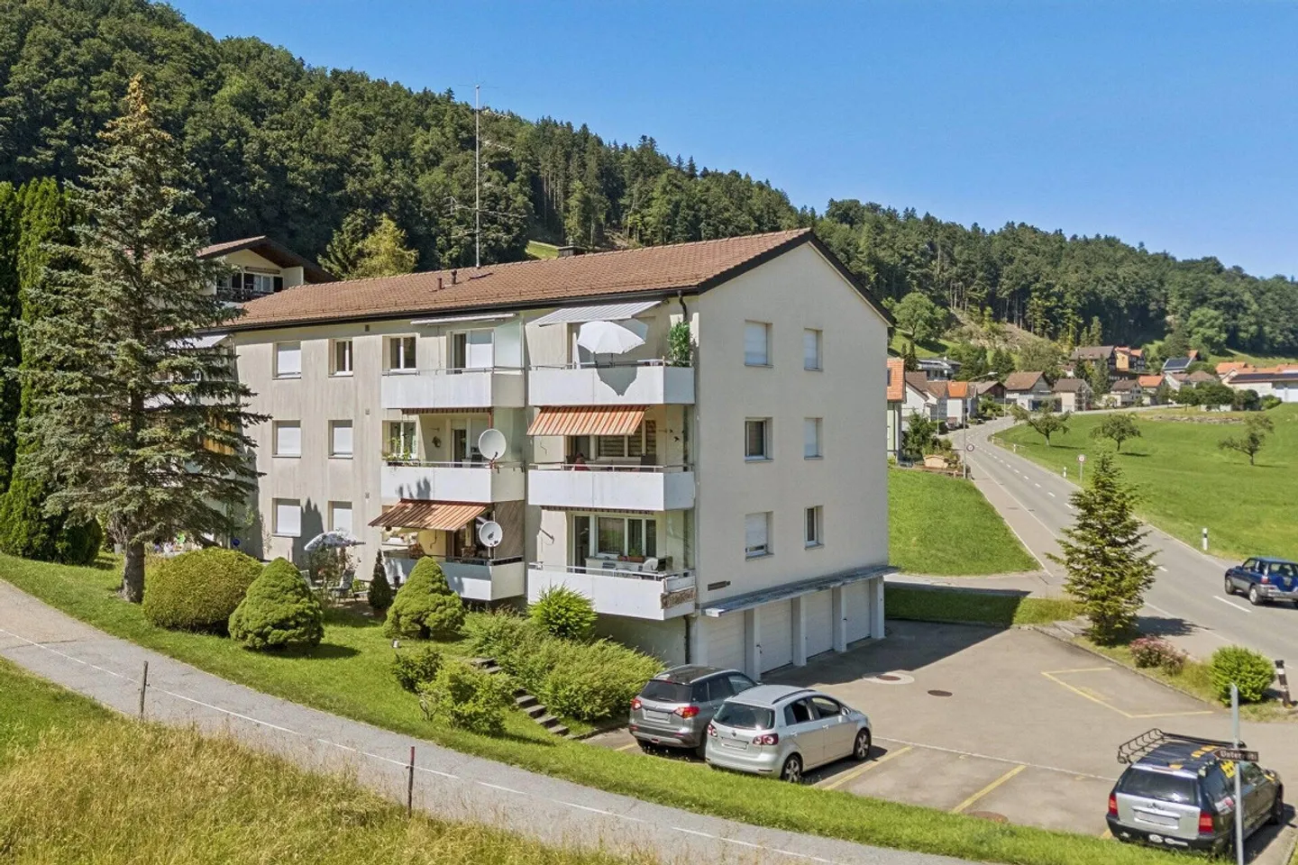 Investitions-Mehrfamilienhaus - Foto 2 von 5