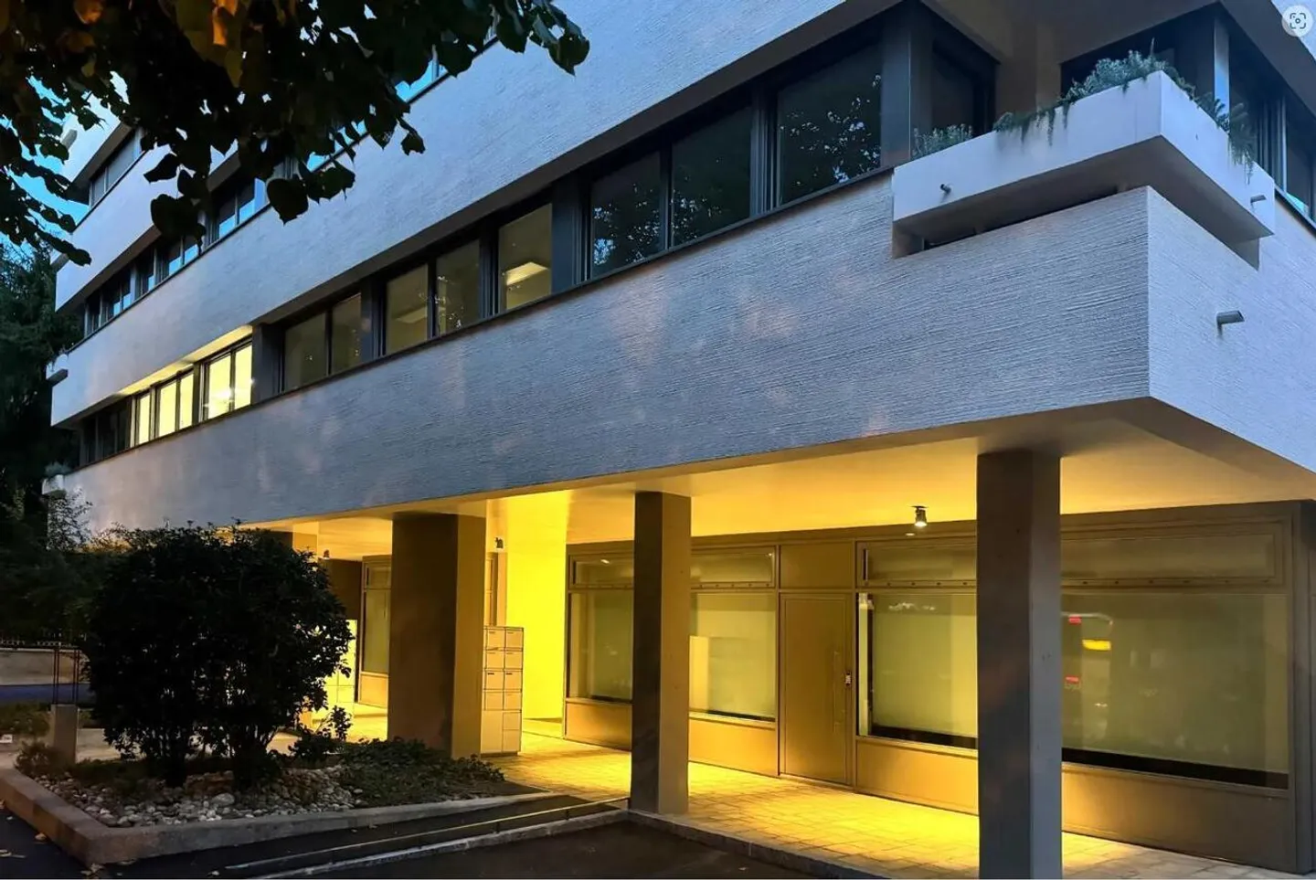 Ufficio prestigioso a Chiasso - Foto 1 di 9