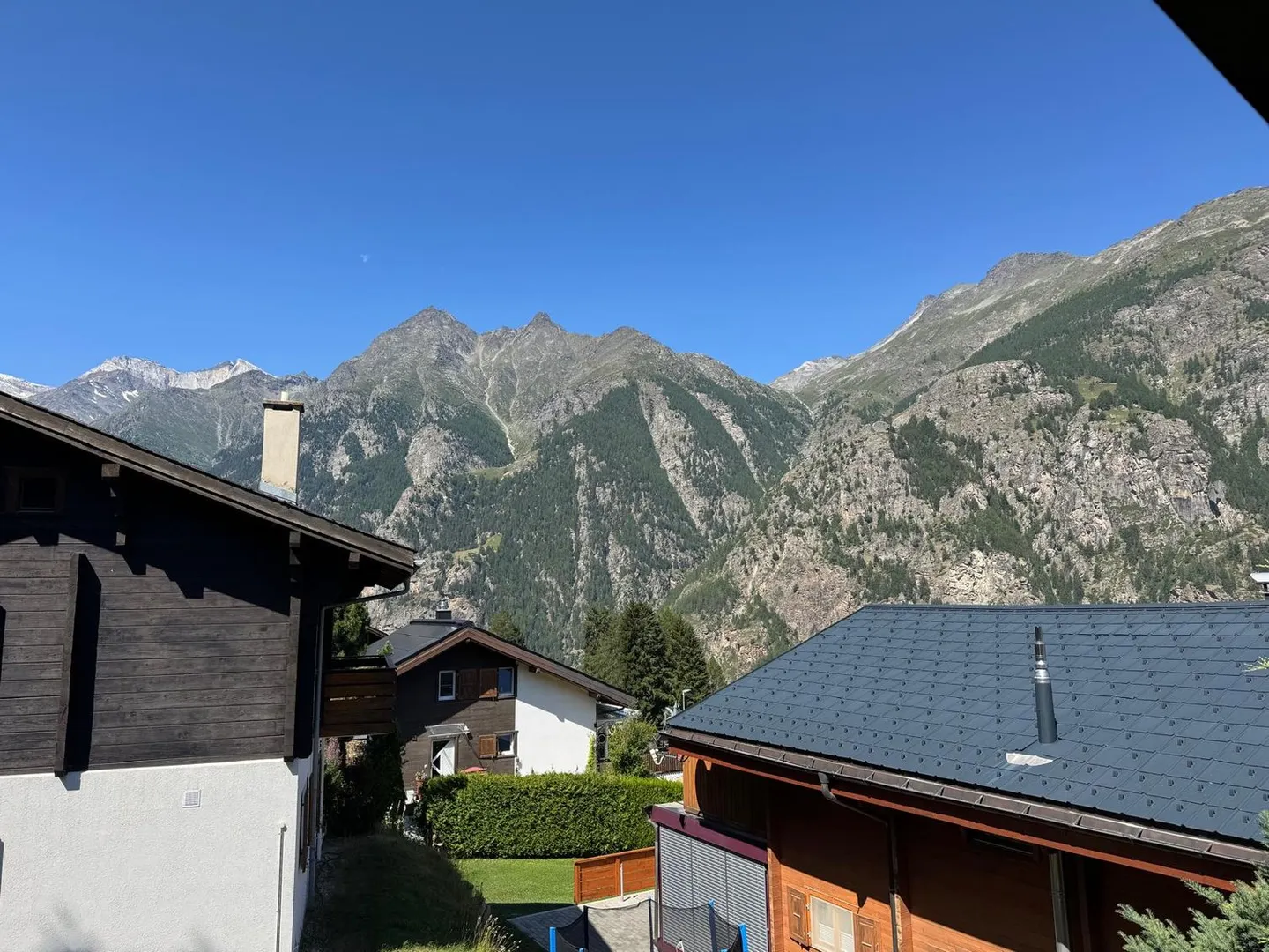 Chalet ensoleillé avec vue panoramique dans la vallée de la Matter - Photo 16 sur 19