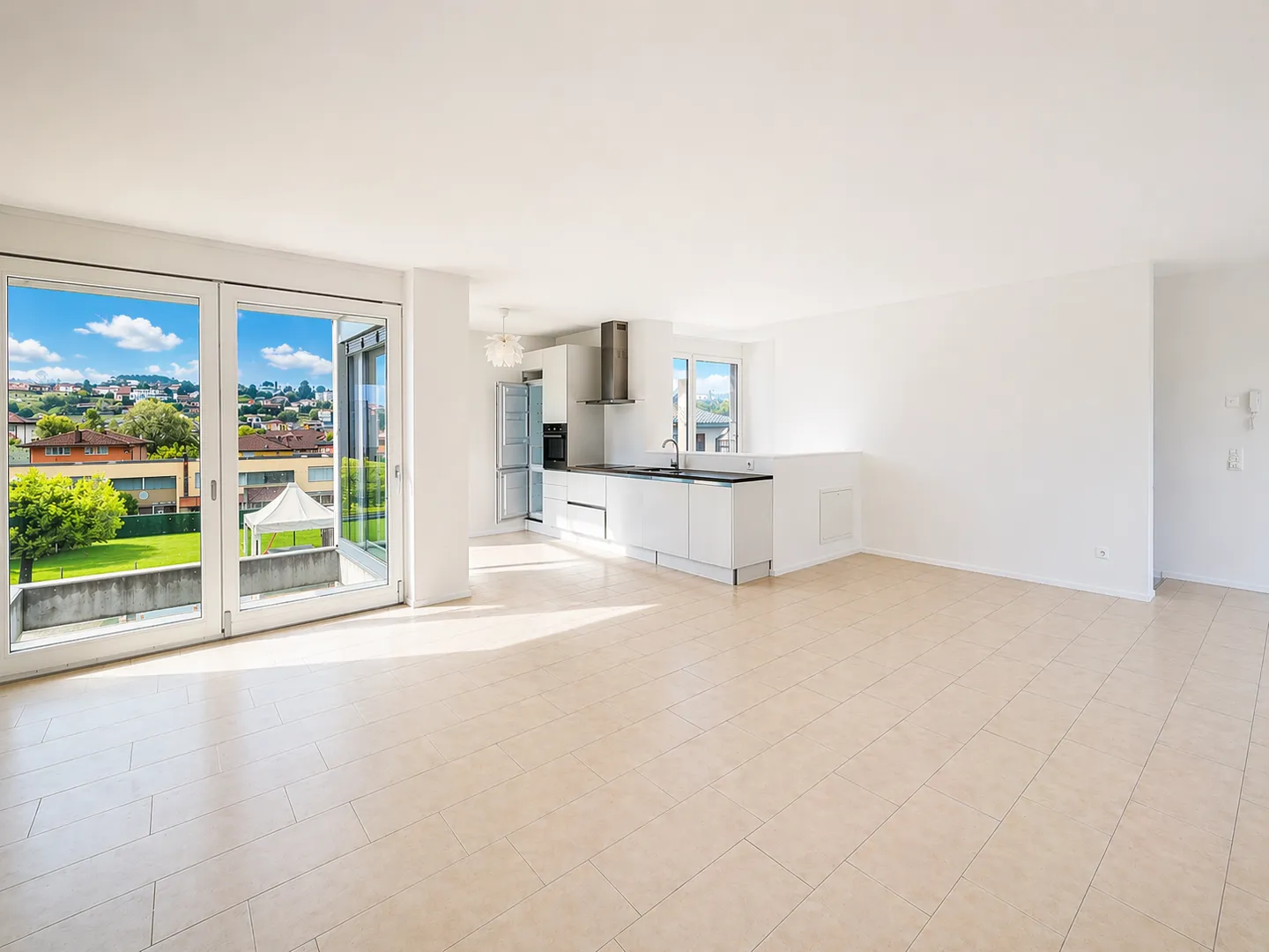 Elegant 3.5 Room Apartment - Photo 4 of 7