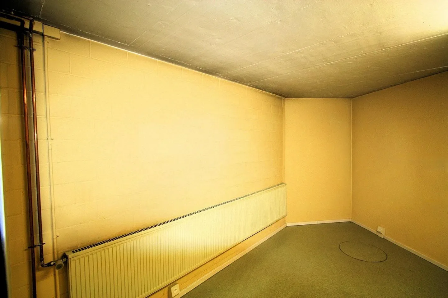 Versatile Commercial Space for Rent in a Good Location - Photo 4 of 4