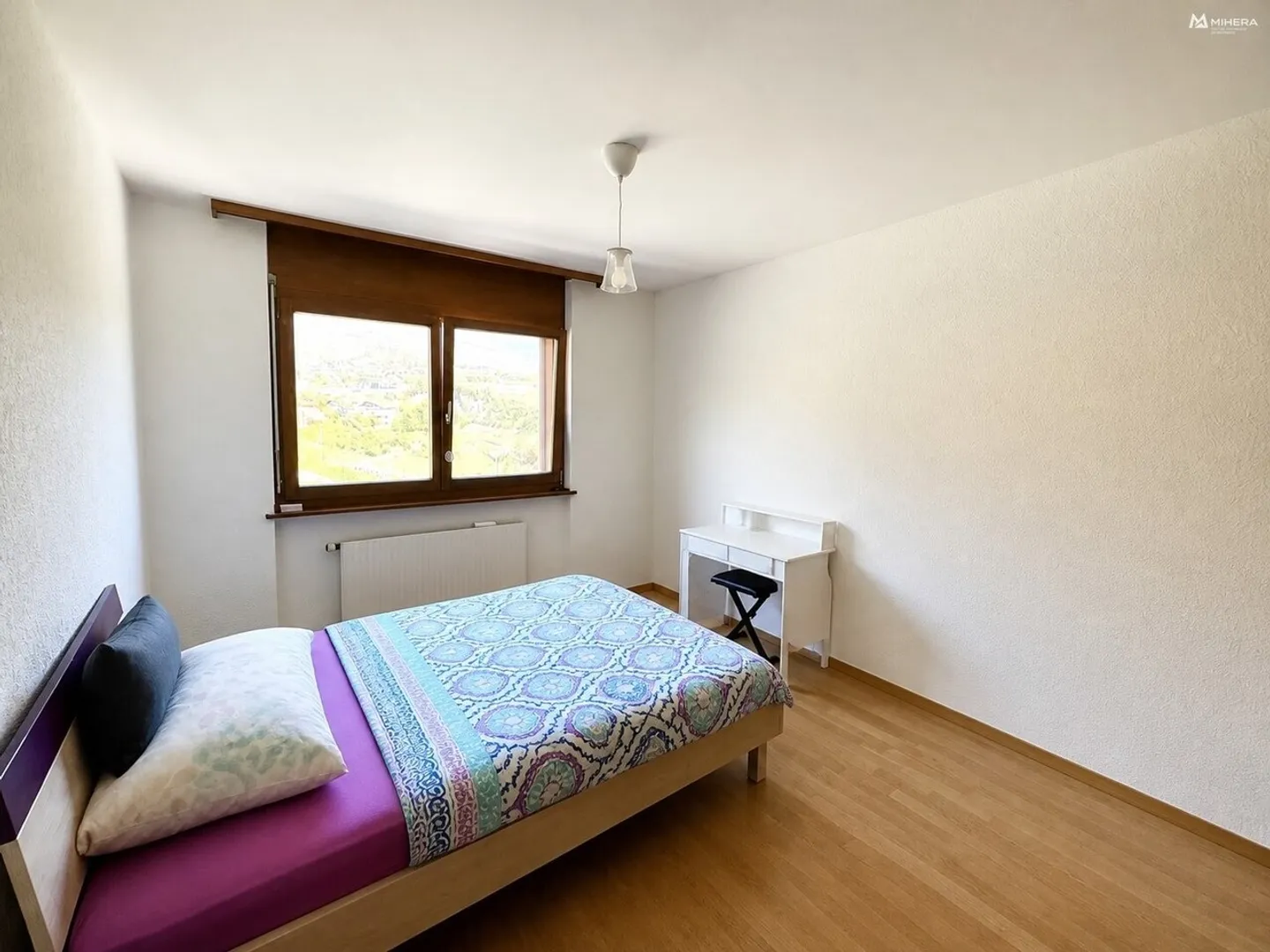 Charmant appartement 4.5 pièces - Photo 4 sur 6