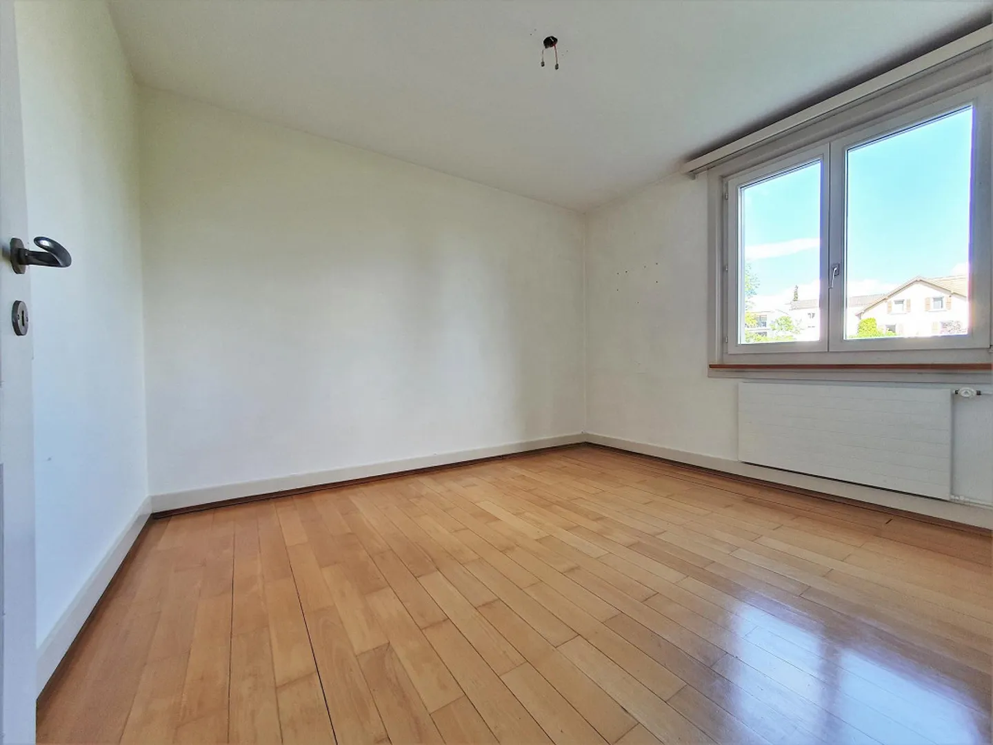 Appartement bien entretenu en bordure de forêt à Neuhausen - Photo 6 sur 11