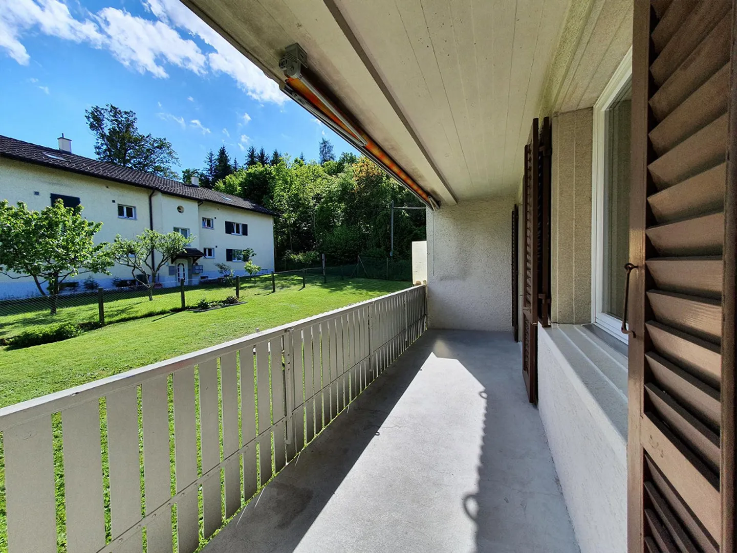 Appartement bien entretenu en bordure de forêt à Neuhausen - Photo 10 sur 11