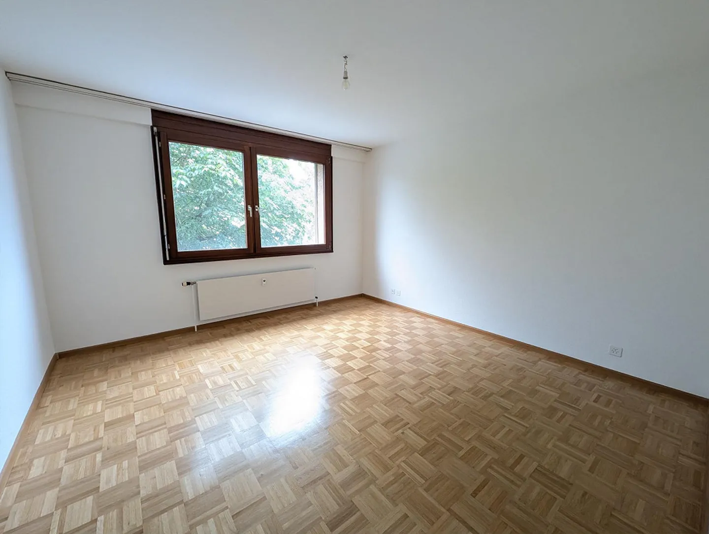 Geräumige Wohnung in Münchenstein - Foto 2 von 12