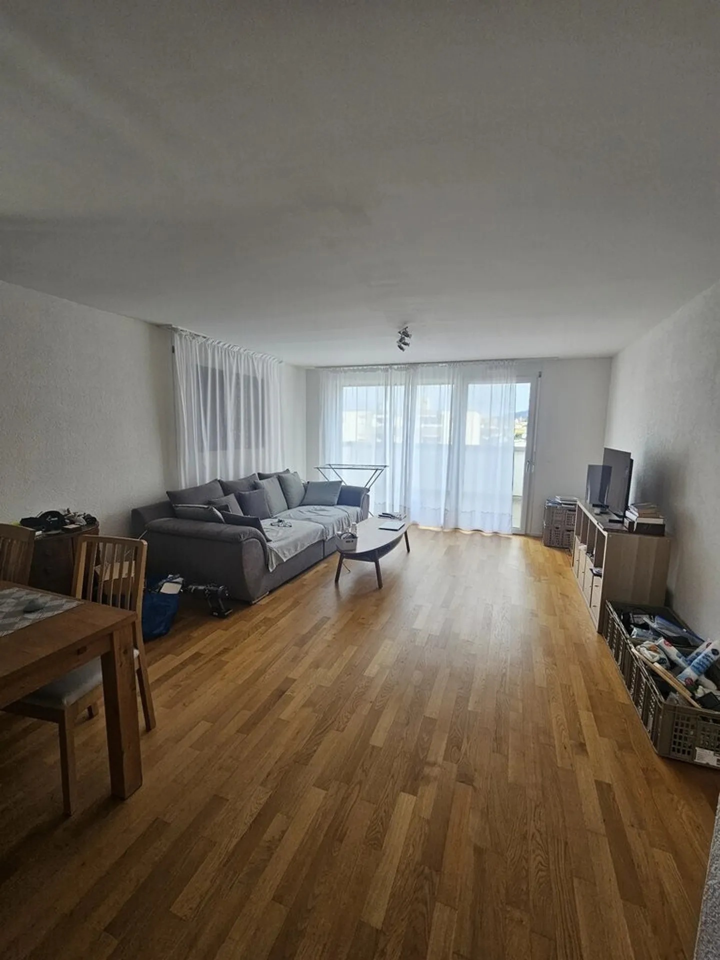 Charming Apartment in Dynamic Area - Photo 1 of 4