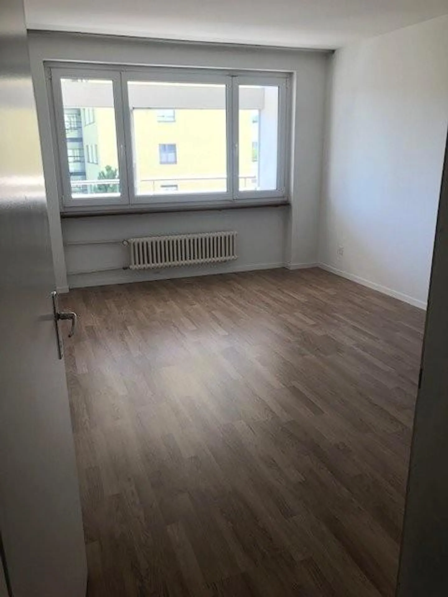 Wohnung mit Weitsicht über Spreitenbach! - Foto 5 di 7
