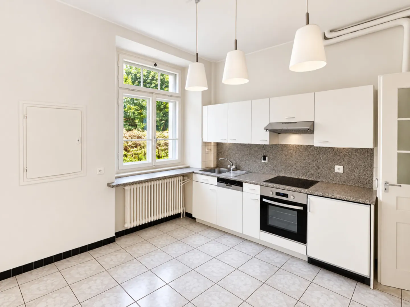 Charming Multi-Family Home - Photo 8 of 22