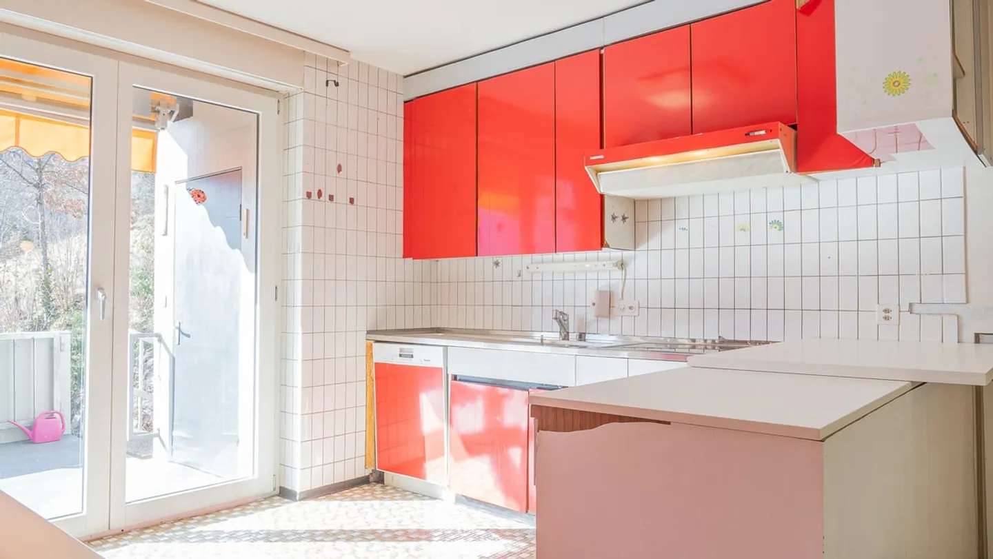 Grosszügiges Haus mit Einliegerwohnung an sonniger Lage - Foto 11 von 13