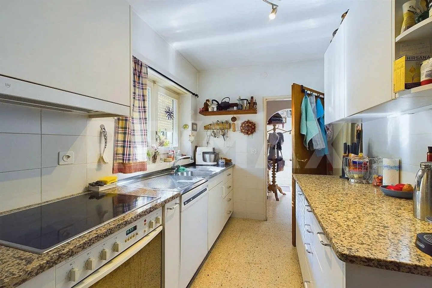 Elegante Villa mit Seeblick - Foto 13 von 13