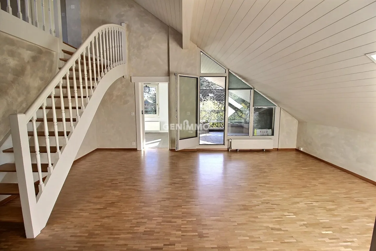 Attique à vendre - Photo 1 sur 1