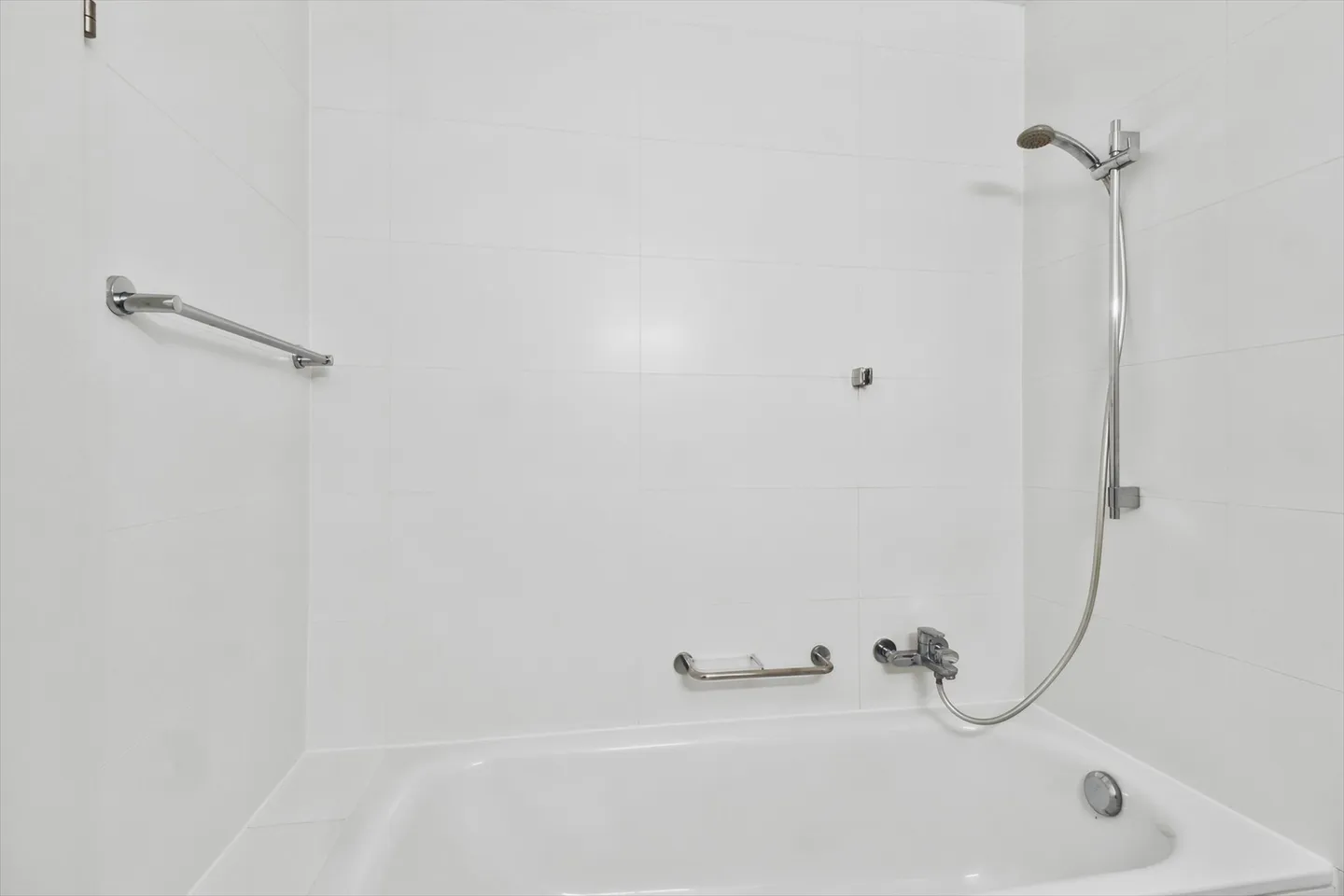 Ruhige und sonnige Gegend - Foto 5 von 7